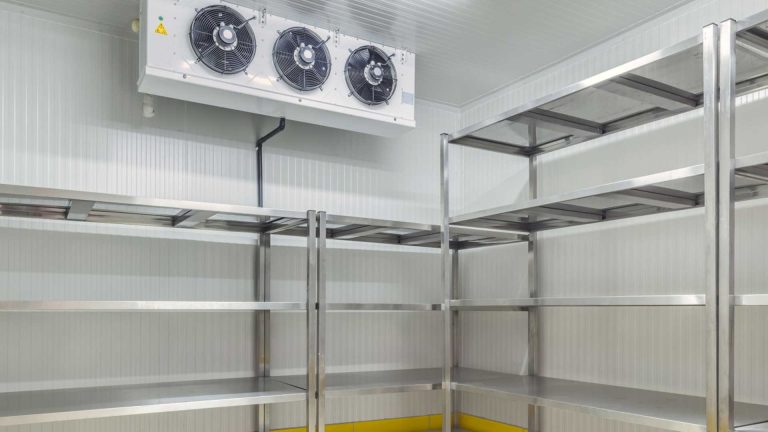 Premium Customized Chiller Rooms in UAE, Tailored for Maximum Efficiency and Temperature Control